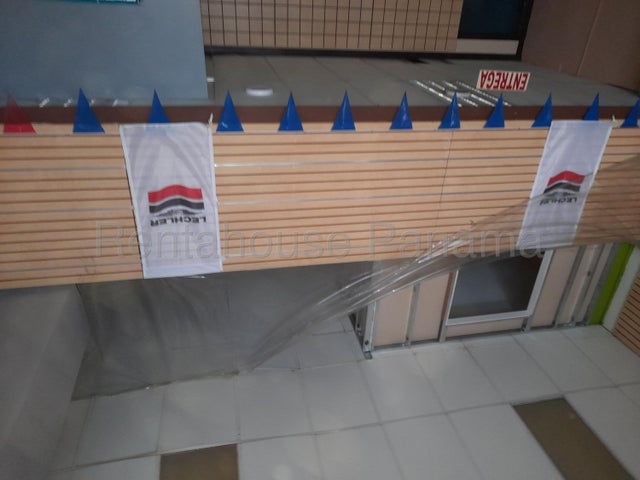 Alquiler de Local Comercial Ave Bolivar y Balboa, Colon 25gc4352