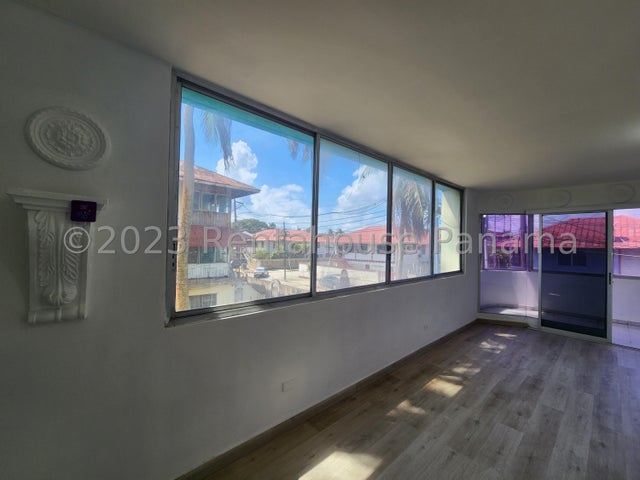 Venta de Apartamento en Barrio Norte, Colon 24gc4513