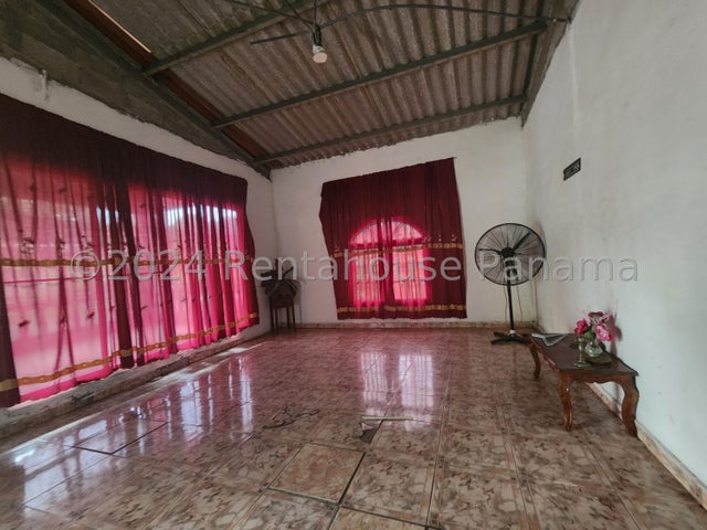 Venta de Casa en Cristobal , Colon 24gc9481