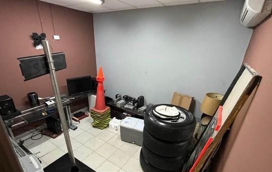 ALQUILER DE LOCAL COMERCIAL EN VILLA DE LAS FUENTES