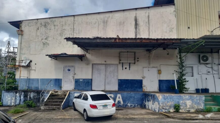 Se Alquila Galera en La Loceria